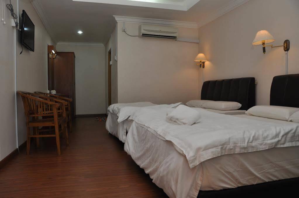 New Cocohut Chalet Hotel Kuala Terengganu Eksteriør billede
